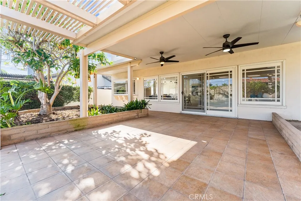 21052 Amberwick Lane, Huntington Beach, California 92646 home-pic-42